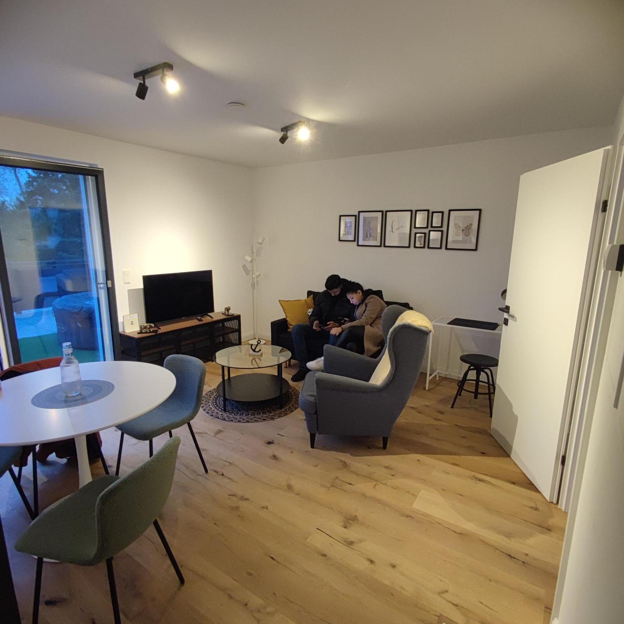 Aparthotel Umbrella Вена Экстерьер фото
