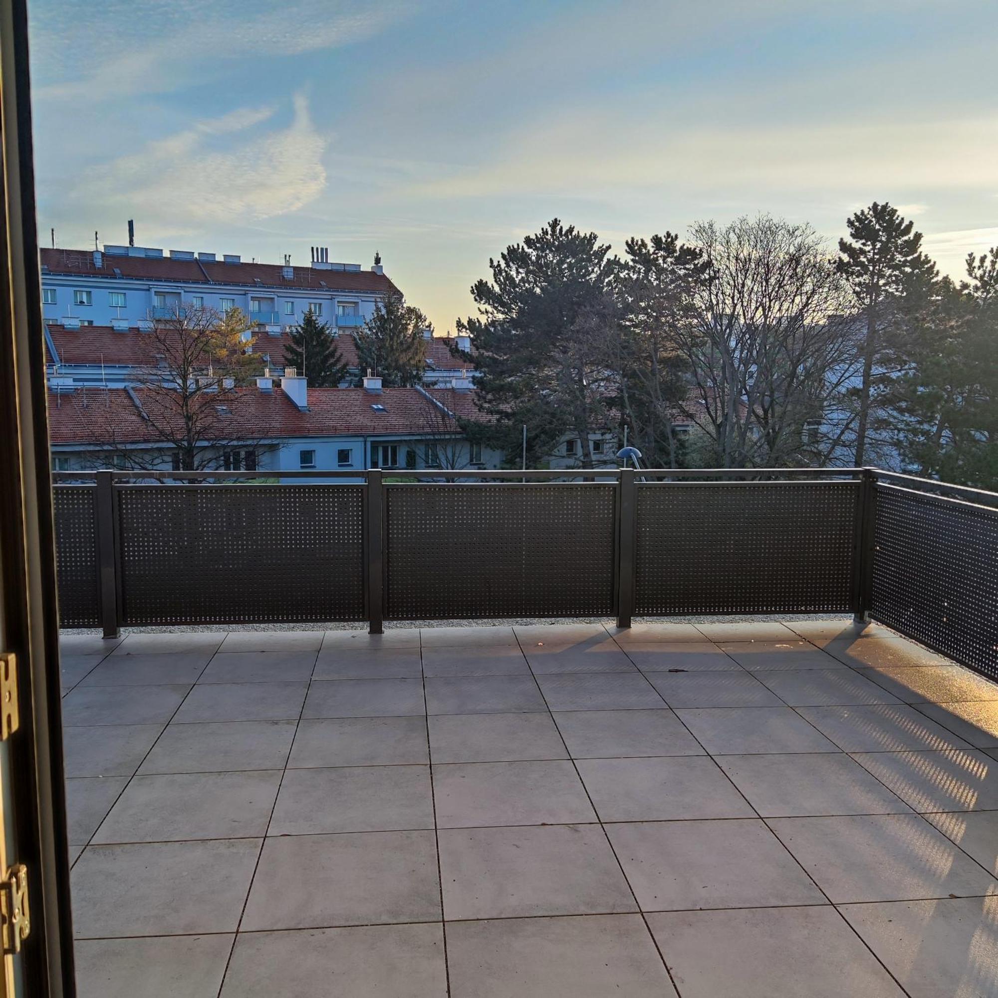 Aparthotel Umbrella Вена Экстерьер фото