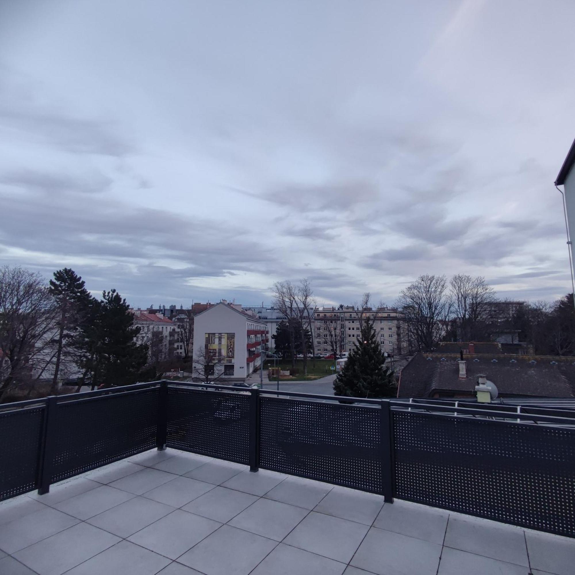 Aparthotel Umbrella Вена Экстерьер фото